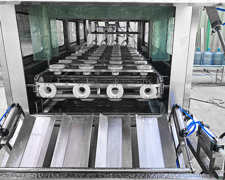 桶裝水灌裝設(shè)備